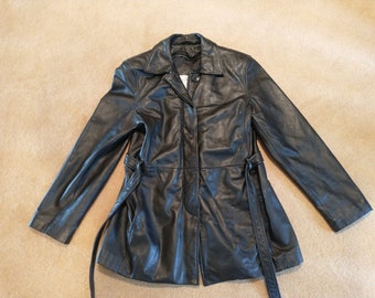 Vintage Jacqueline Ferrar Women&#39;s Black Leather Jacket Size Medium