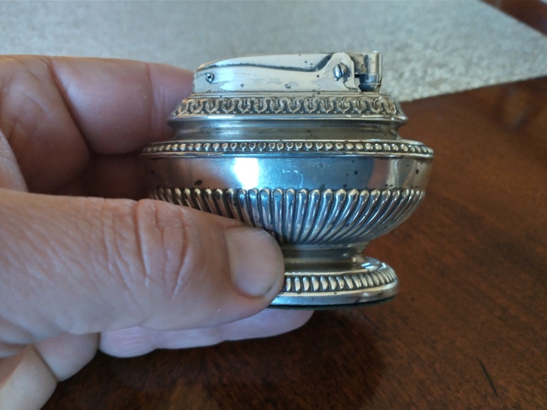 Vintage Queen Anne Ronson Table Lighter Silver Plated by Ronson Sparks ...