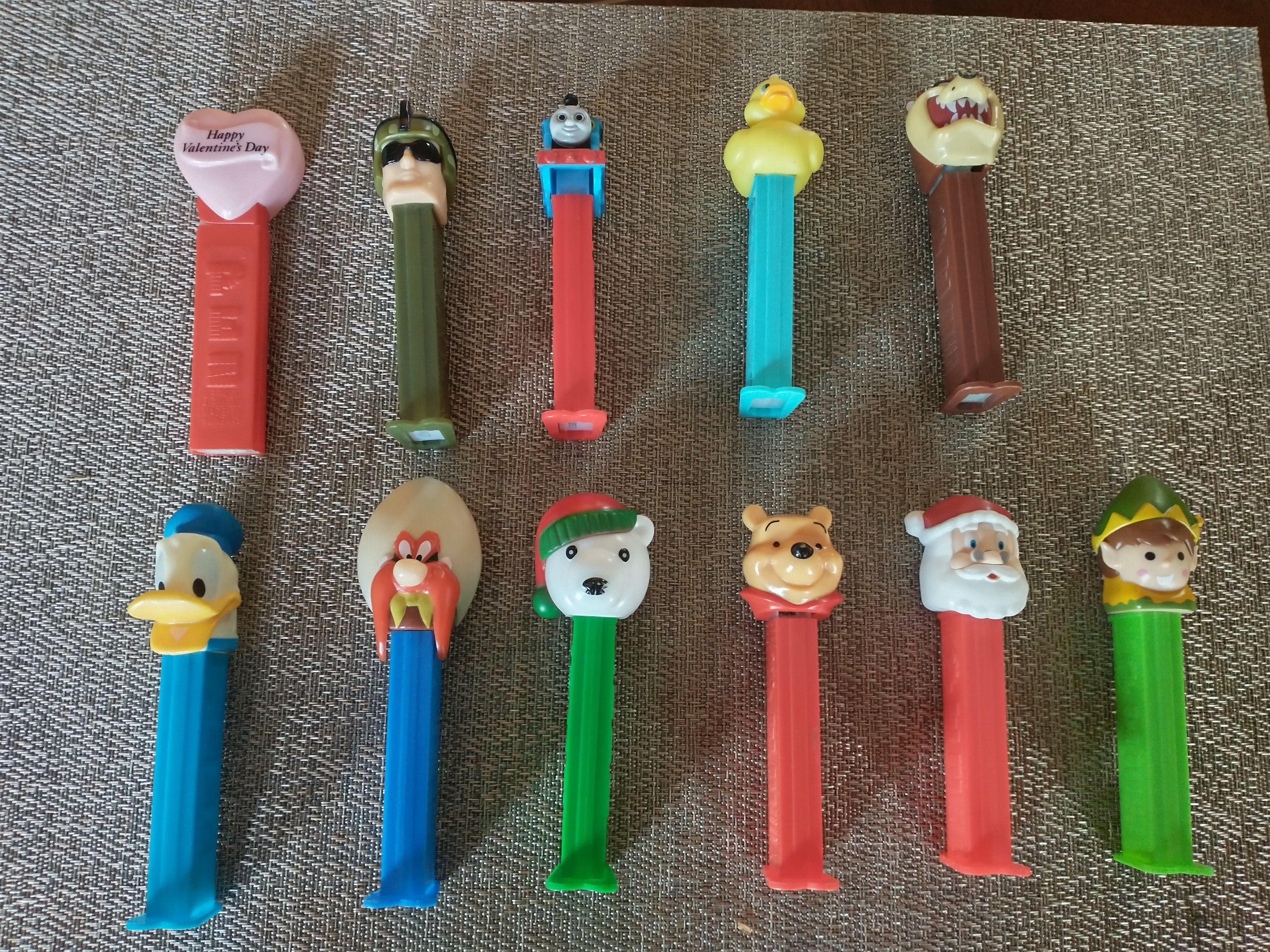 アメコミ flix Gum ball PEZdispenser 90s Unopened Pez Petz 90 pc Bubble Gum Refill Pack MOC - $8.00 : Pez