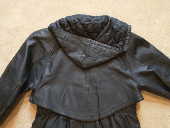 Vintage Liz Baker Essentials Women's Black Leather Ja… - Gem