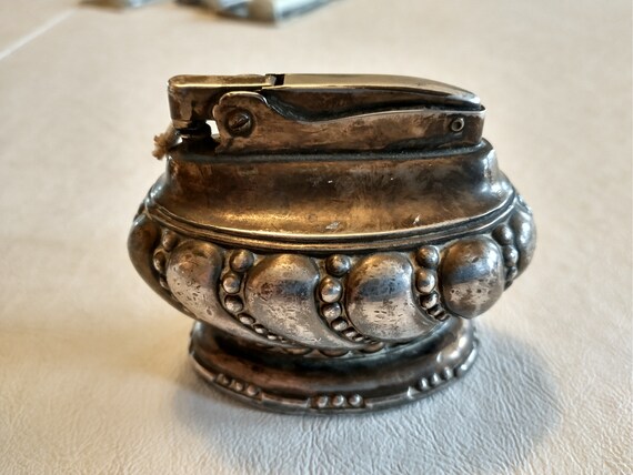 table cigarette lighters Vintage Ronson Table Lighter in Unpolished Silver Plate by Ronson Sparks  Great but Not Loaded With Fuel Probably Would Be A Easy Fix