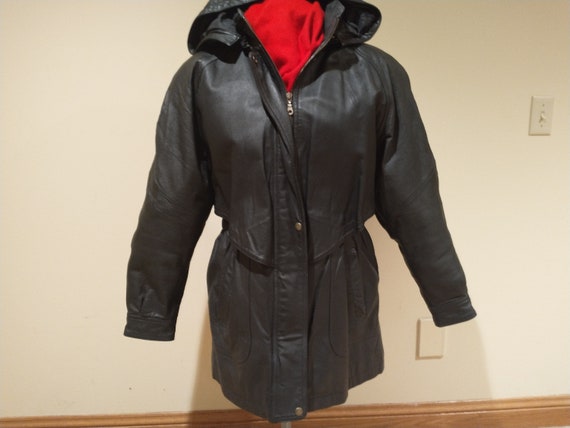 Vintage Liz Baker Essentials Women's Black Leather Jacket Size