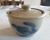 Vintage Maple City Pottery Stoneware Salt Glaze Jar Tulip Motif With Lid 1997