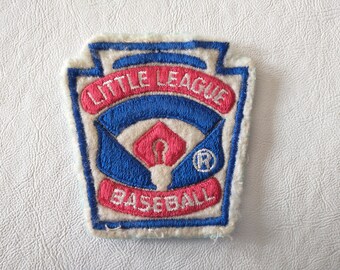 Co-Op Little League Baseball Bronx NY Logo Uniform Patch Vtg 2” Rare Unused 80s Co-Op Little League Baseball Bronx NY Logo Uniform Patch Vtg 2” Rare Unused 80s