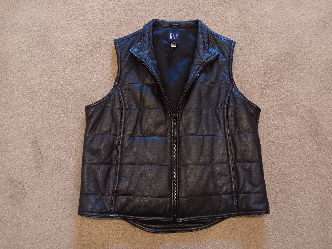 old gap black down vest 在原みゆ紀 old gap black down vest 在原みゆ紀 Vintage GAP Down Vest