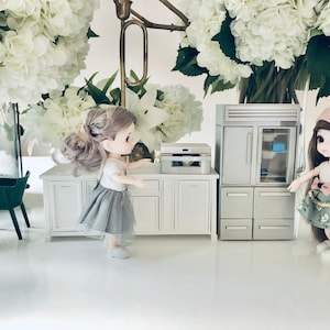 1:12 Scale Miniature Dollhouse microwave