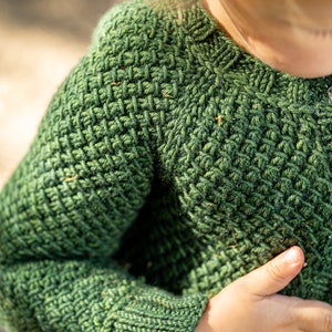 Knitting Pattern LITTLE NYDIA CARDIGAN top down raglan cardigan knit pattern for babies, toddlers, and kids by Vanessa Smith Designs image 5