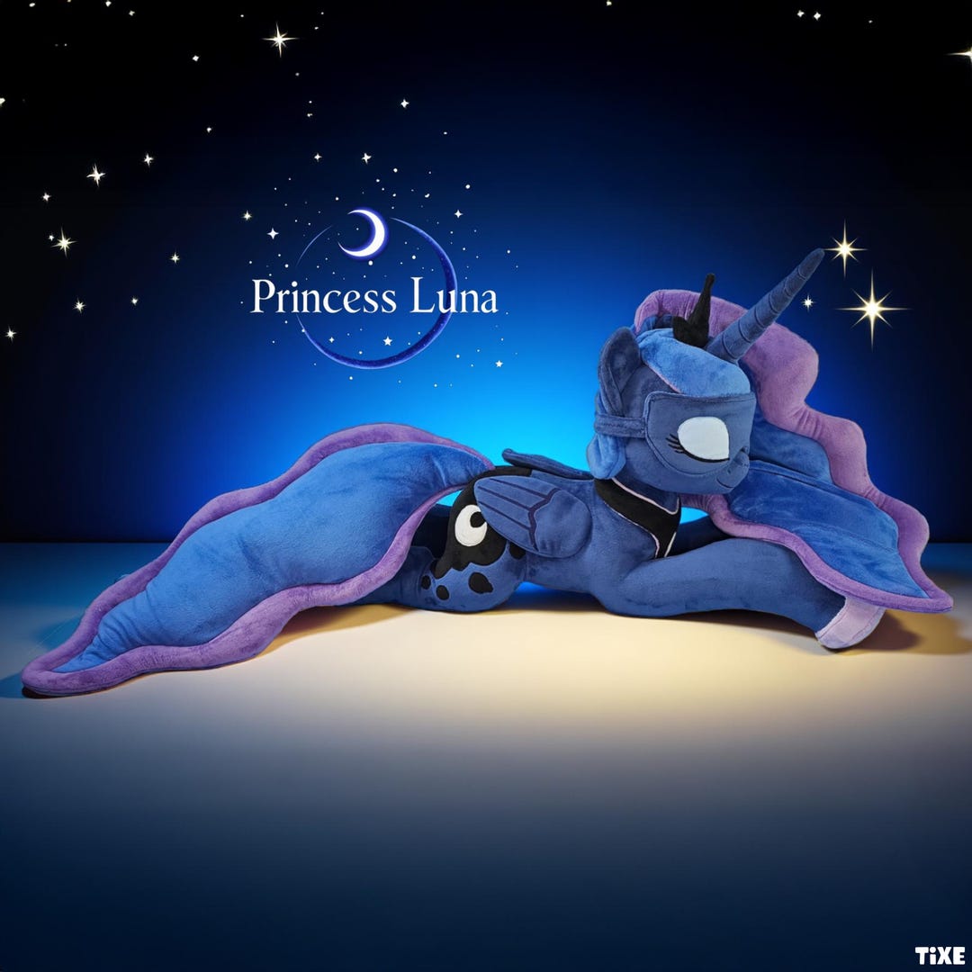 等身大プリンセス・ルナ（アクセサリー付き） - 睡眠マスク
