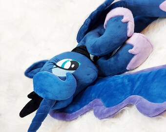 マイリトルポニー　プリンセスルナ　初期　希少　ぬいぐるみ　紫 プリンセス・ルナ ぬいぐるみ - マイリトルポニー ぬいぐるみ - Etsy 日本