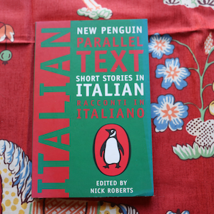 Short Stories in Italian edited by Nick Roberts (paperback)