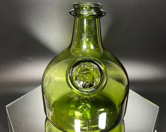 Williamsburg Jamestown Styled Reproduction Handled Blown Green Glass Onion Bottle Glass Seal Knight Armor Shield Wine Whiskey Ale Bottle