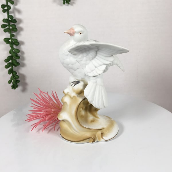 Vintage Lefton China Hand Painted White Dove Figurine KW 2291 Cottage Farm House Bird Lovers