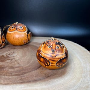 Peruvian Hand Carved Gourd Cat Ornament Burned for Color Kitschy Cute Rustic Arts and Crafts Decor Cat Lover Gift