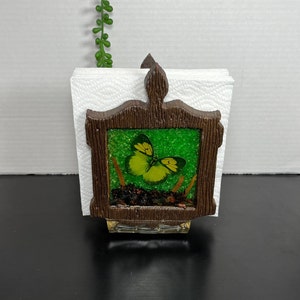 Wood Like Resin Napkin Holder Lucite Inclusion Butterfly Center in Green Boho Cottage Farmhouse Groovy 1960’s-1970’s Vintage Kitchen Décor