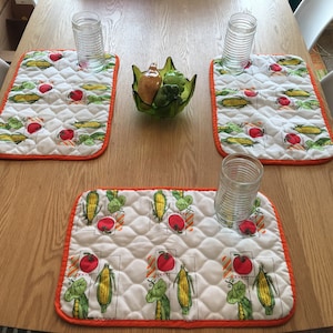 Vintage 1970s Veggie Placemats: Retro Kitchen Decor, Set of 3