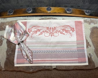 Tessitura Toscana Telerie Italian Foliate Pattern Cotton Damask 4 Napkins & 4 Placemats Set