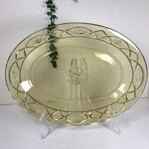 Federal Glass Company Yellow Glass Rosemary Dutch Rose Vintage 1930&#39;s Glass 12” Oval Serving Platter Cottage Farmhouse BoHo Replacement