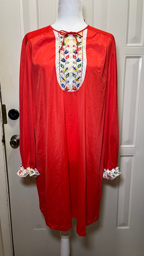 Vanity Fair Red Long Sleeve Nylon Sleep Shirt Sca… - image 2