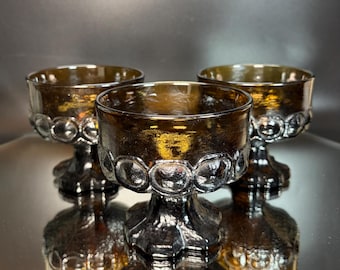jaren 1970 tiffin franciscaner madeira brown smoke sorbet dessertbekers, champagnecoupes set van 3