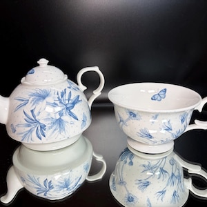 Portmeirion Botanic Blue Florals Butterfly Porcelain Stacking Individual Teapot, Lid & Cup