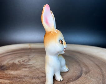 Vintage Porcelain Bunny Figurine: 1950s Japan Easter Decor