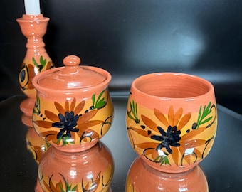 Los Bohios Puerto Rico Barro Pottery Lidded Bowl & Green Coqui Frog Surprise Bowl Read Description