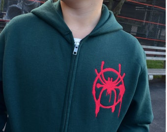 Broderad Spider-Man-logotyp på hoodies för pojkar