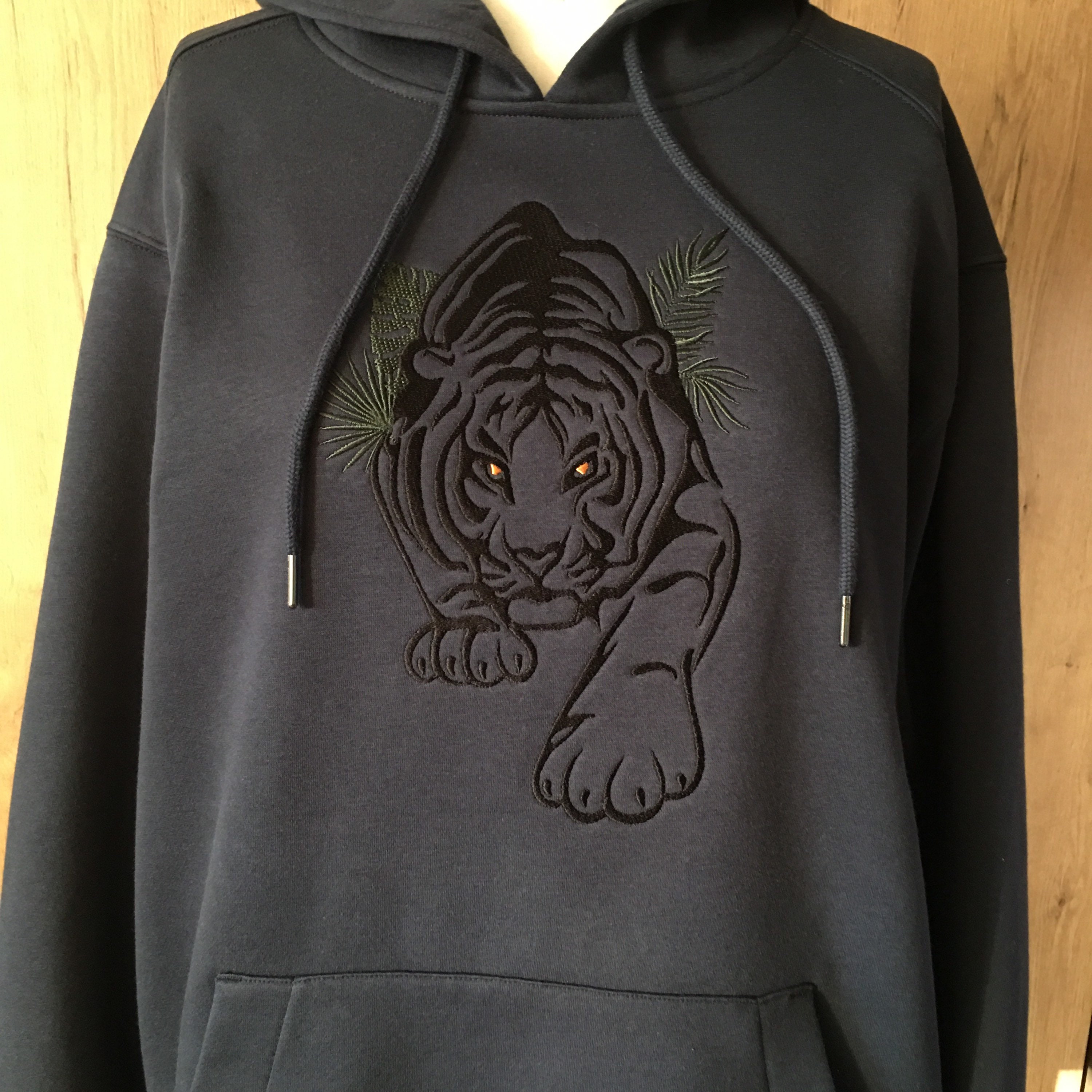 Set of 6 Tiger Embroidered Top (S,M,L)