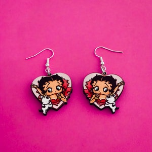Betty Boo Stud / Dangle Oorbellen - Cartoon oorbellen jaren 90 - Oorbellen jaren 1920 - pin-up oorbellen - pin-up sieraden - valentijnscadeau hem / haar