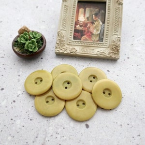 Green Tagua Buttons - CHOOSE 25mm 1 inch 28mm 1-1/8" - Dyed Corozo Buttons in Guacamole Yellow-Green - VTG NOS Natural Vegetable Ivory BB144
