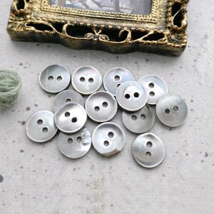 Small Gray Shell Buttons, ≈13mm 1/2 inch - Little Smoke Grey Luminescent MOP Sewing-Buttons - Vtg NOS Natural Mother-of-Pearl Buttons BB616