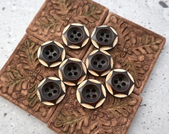 Small Wooden Star Buttons, 15mm 5/8 inch - Carved Black Star on White Sew-Through Buttons - 8 VTG NOS Little Natural Material Buttons BB471