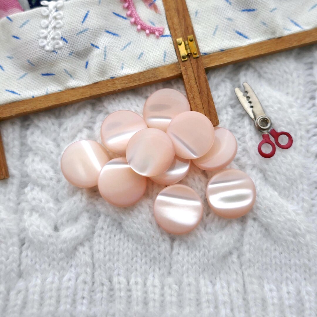 Blush Pink Shell Buttons, 13mm 1/2
