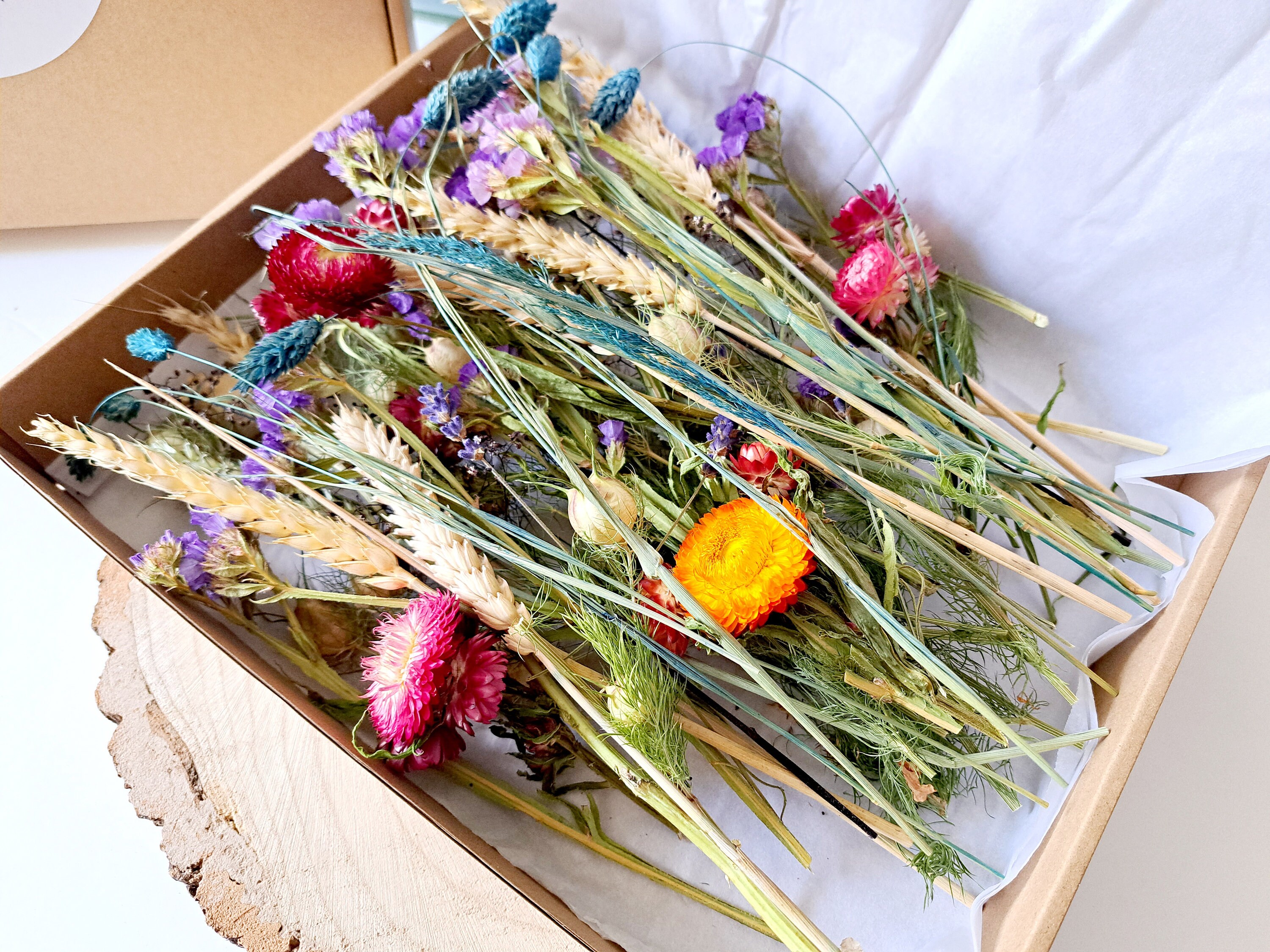 Dried Flowers in A Box Dried Flower Assortment Dried - Etsy UK