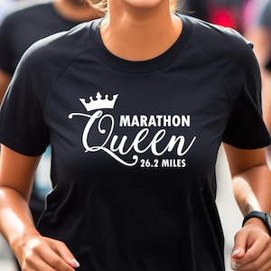 Marathon Queen T-shirt: Womens Running Gift