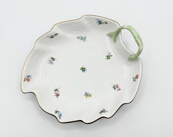 Herend Porcelain / Thousand Flowers / Green Handle / Hand Painted