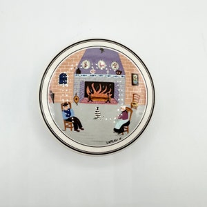 Villeroy and Boch Design Naif By the Fireside 4&quot; Candy Box & Lid