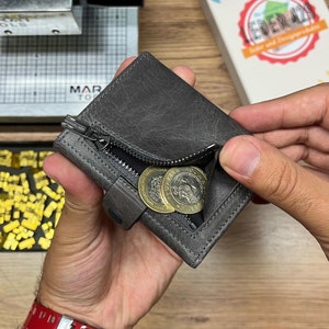 Minimalistische Graue Leder Geldbörse - Münz- und Bargeldfächer - Handgefertigt & Personalisiert