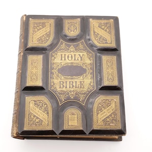 Antique Pictorial Family Bible 1890 - Etsy