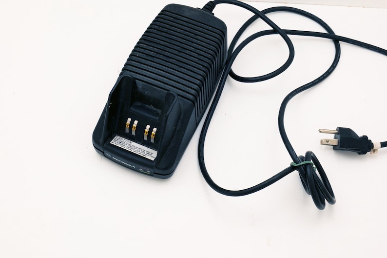 Cargador rápido vintage Motorola Ntn7209a imagen 1