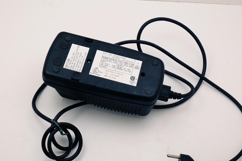 Cargador rápido vintage Motorola Ntn7209a imagen 2