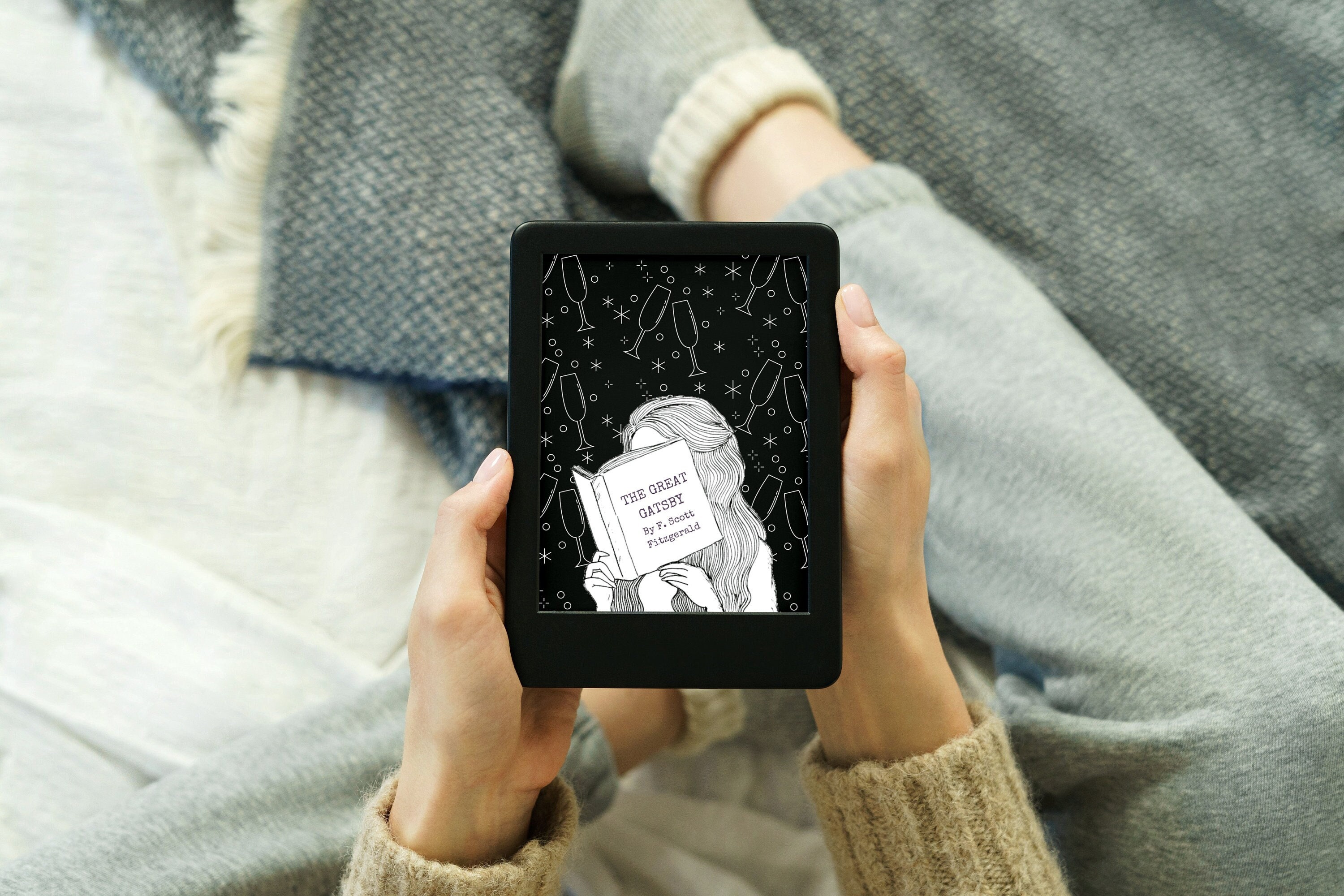 Kindle Paperwhite Lock Screen Wallpaper EPUB MOBI | The Great Gatsby  Champagne Motif Cover | F. Scott Fitzgerald | Light and Dark Modes, image size:3000x2000