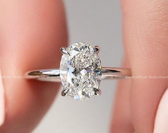 2 Ct Oval Moissanite Engagement Ring: Crushed Ice, Sterling Silver