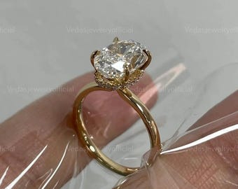 3 Carat IGI Certified Oval Lab Grown Diamond Engagement Ring with Hidden Halo, 14k Yellow Gold, Modern Bridal Gift for Proposal