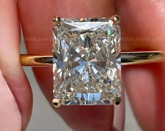 4 CT Radiant Cut Moissanite Three Stone Engagement Ring Gift For Her Promise Ring Solid Gold Ring Anniversary Gift Rings for Women