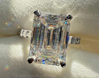 8 Carat Emerald Cut Moissanite Engagement Ring – 18k Yellow Gold Full Eternity Band, Unique Celebrity Style Proposal Gift