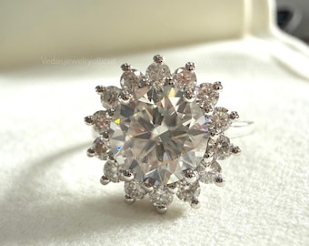 Sunflower Round Moissanite Engagement Ring – Vintage Solid Gold Proposal Ring, Unique Promise Ring, Anniversary Birthday Gift for Her