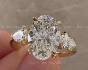 Three Stone Oval Engagement Ring Oval Engagement Ring With Pear Side Stones 3 Carat Oval Diamond Ring Oval Moissanite Ring Wedding Rings