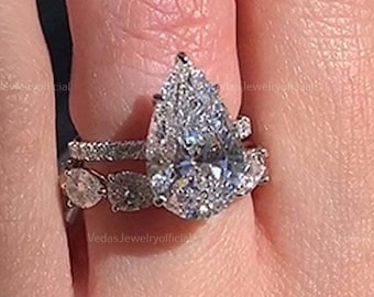 3 CT Pear Cut Moissanite Diamond Engagement Ring Set Bridal Set Wedding Band 18K White Gold Wedding Ring Set Anniversary Ring Set For Her