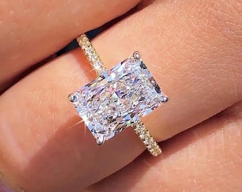 Lab-Grown Diamonds Rings